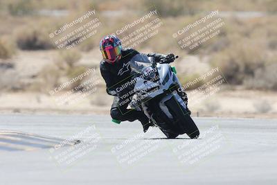 media/Oct-02-2025-Racers Edge (Thu) [[2c91cb6ab3]]/3-B Group/Session 3-Turn 16 (12pm)/